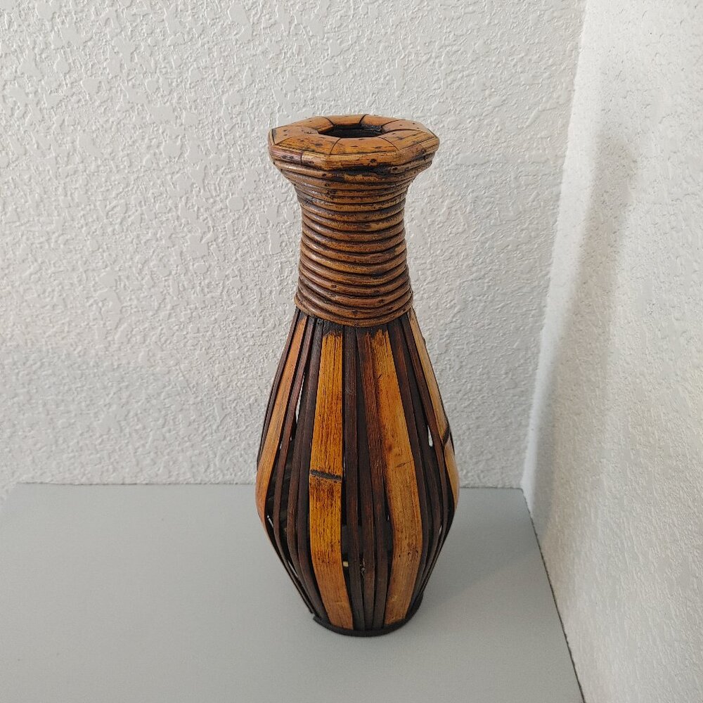 Wood Art /vase to hold dry flowers, leaf collection, grass, ... - Picture 11 of 16